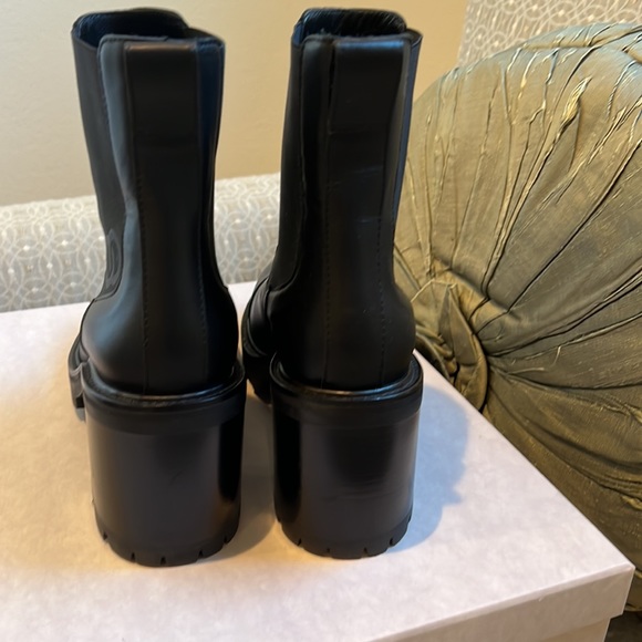 Jimmy Choo Leather boots - Picture 4 of 6